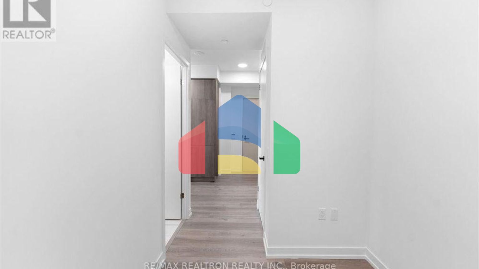 Residential - Single Family Home - Vaughan, Canada - Canada