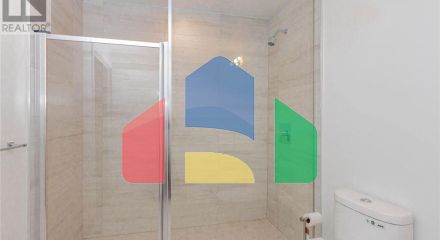 Residential - Single Family Home - Vaughan, Canada - Canada