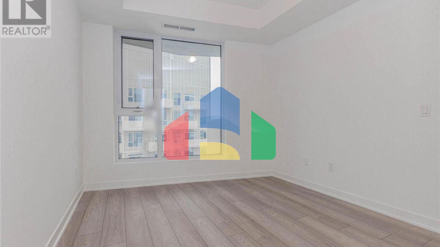 Residential - Single Family Home - Vaughan, Canada - Canada