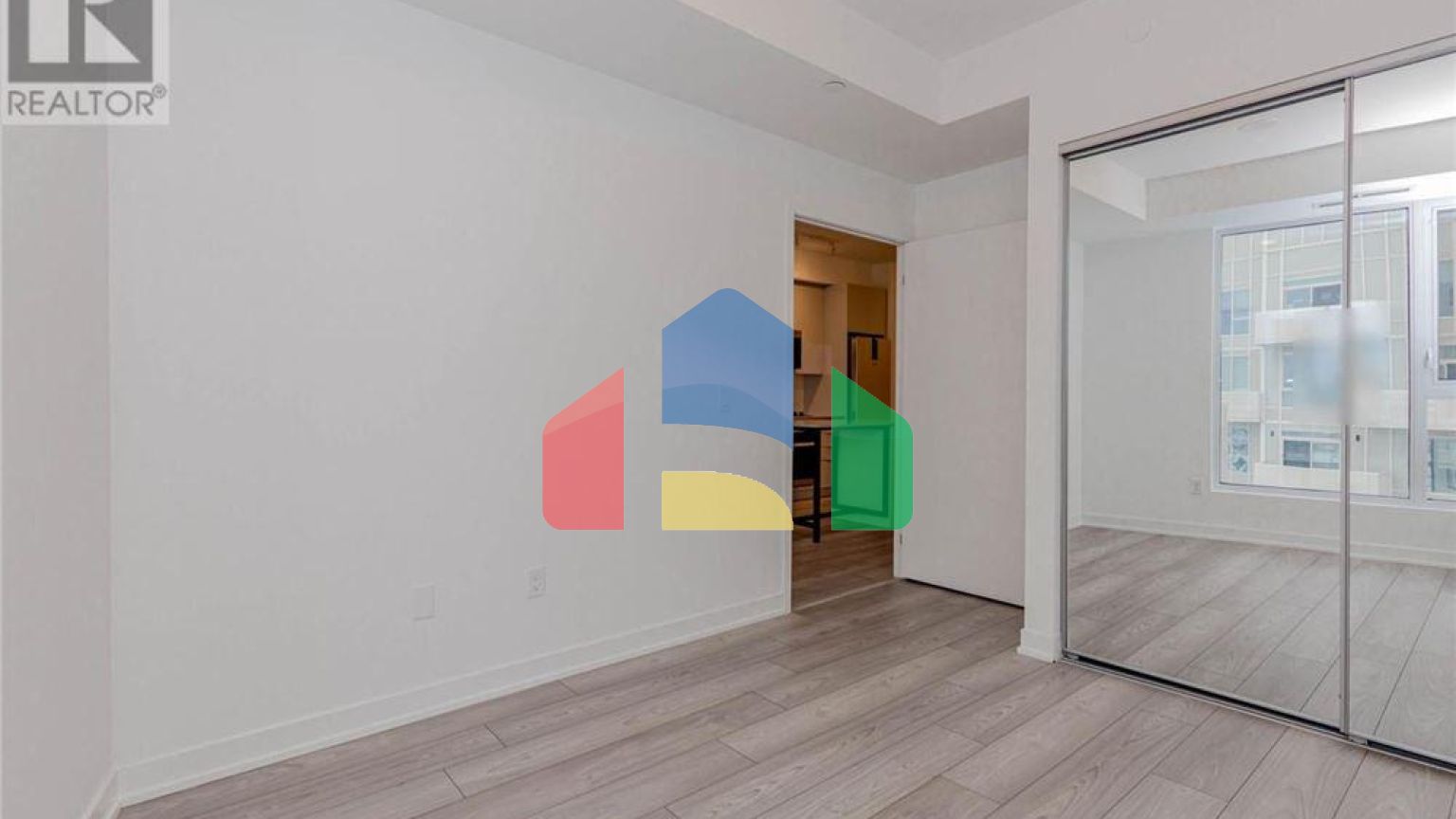 Residential - Single Family Home - Vaughan, Canada - Canada