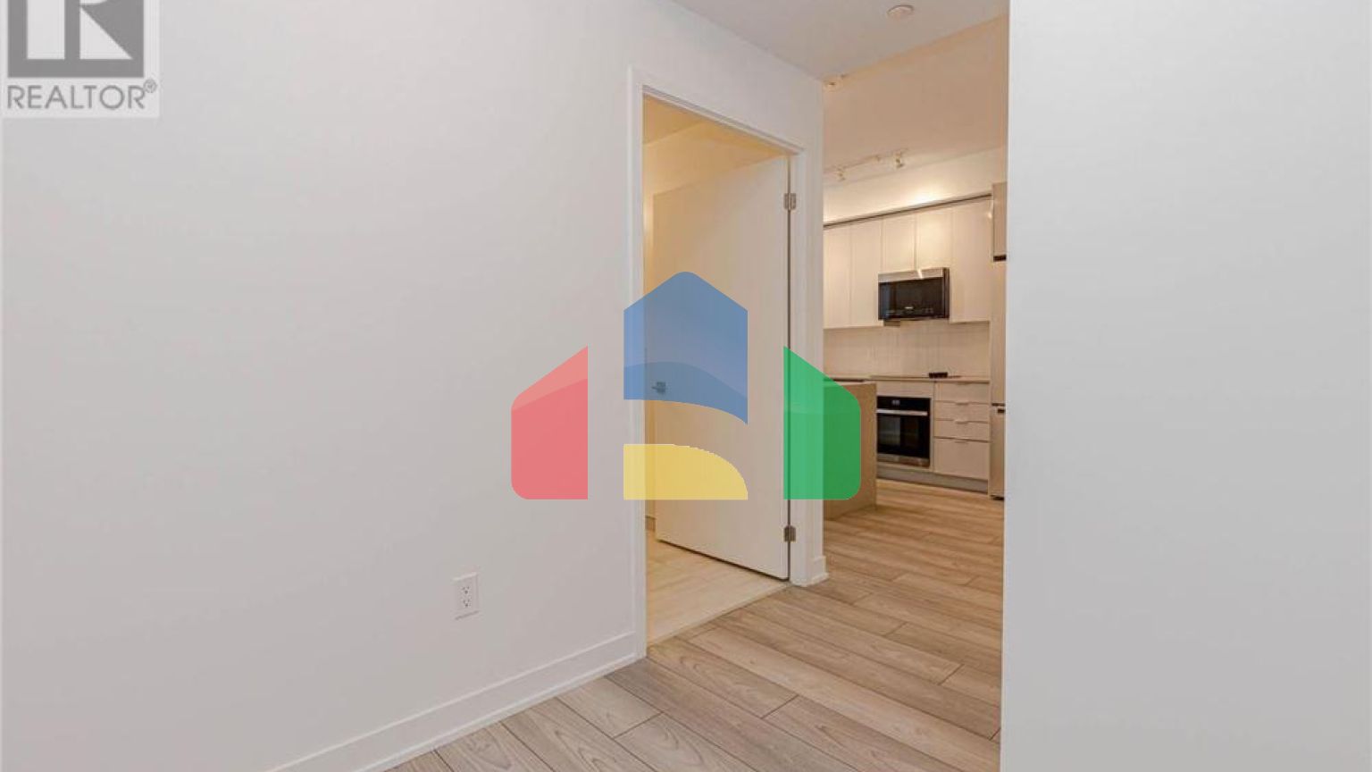 Residential - Single Family Home - Vaughan, Canada - Canada