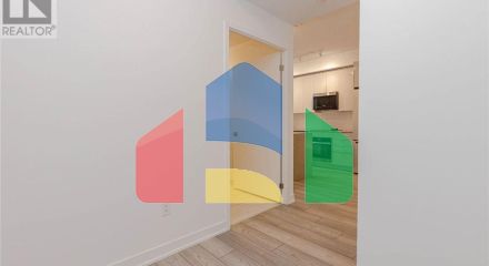 Residential - Single Family Home - Vaughan, Canada - Canada