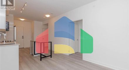 Residential - Single Family Home - Vaughan, Canada - Canada