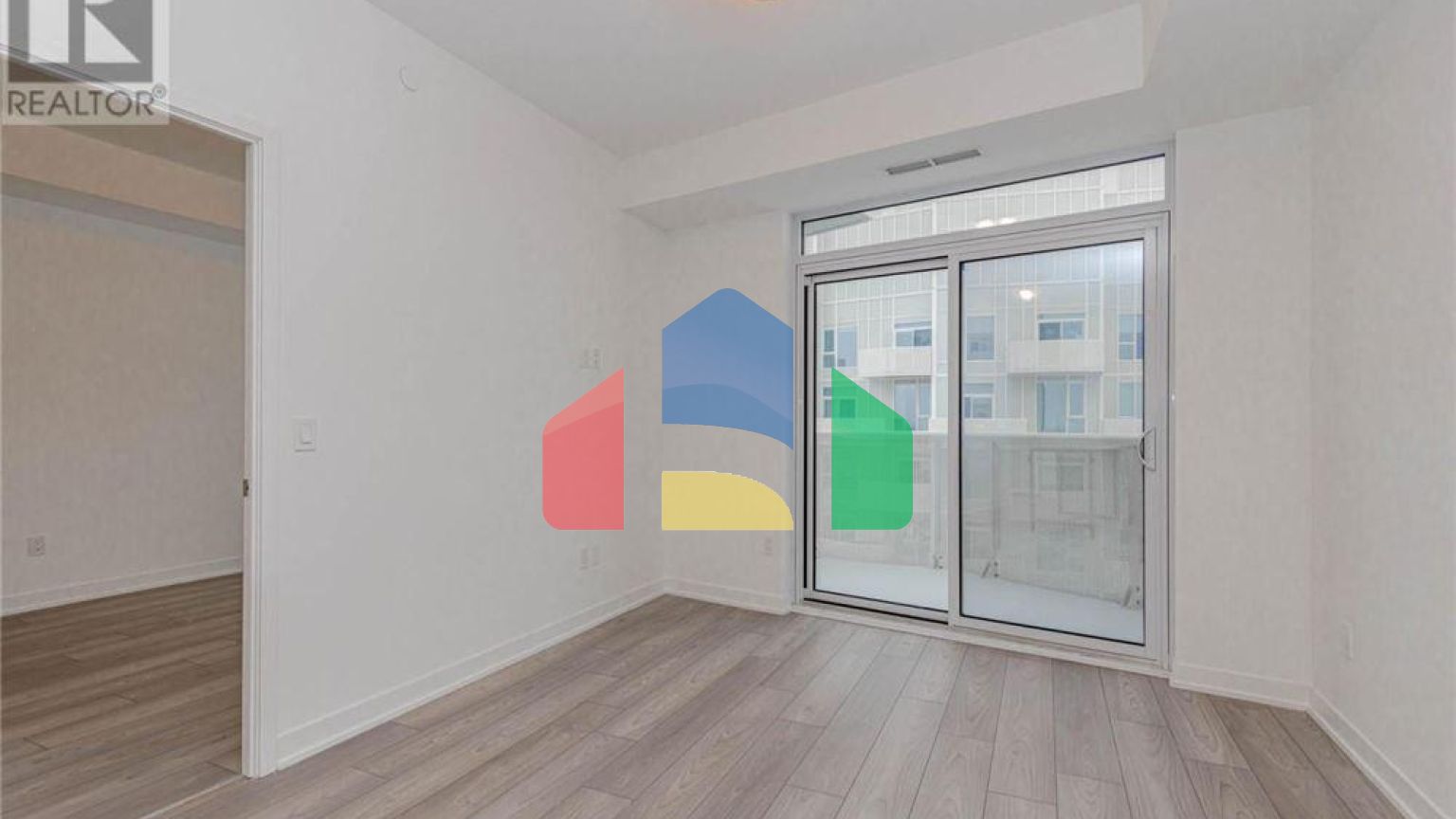 Residential - Single Family Home - Vaughan, Canada - Canada