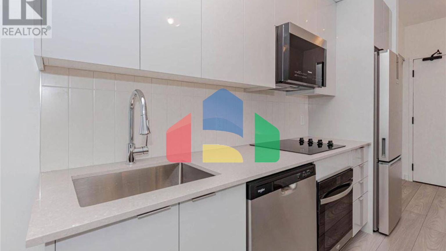 Residential - Single Family Home - Vaughan, Canada - Canada