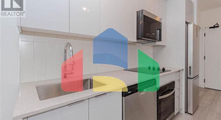 Residential - Single Family Home - Vaughan, Canada - Canada