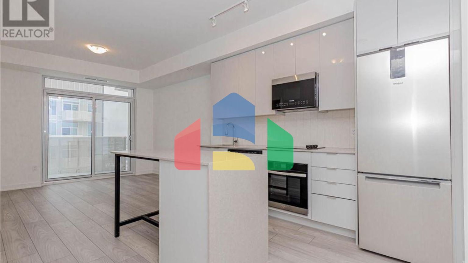 Residential - Single Family Home - Vaughan, Canada - Canada