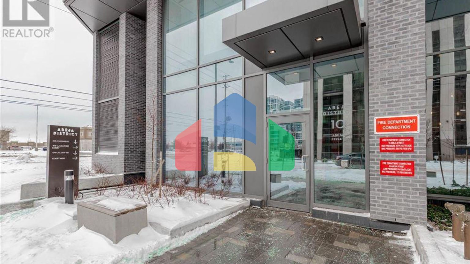 Residential - Single Family Home - Vaughan, Canada - Canada