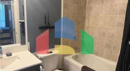 Residential - Condo/Apartment - Vaughan, Canada - Canada