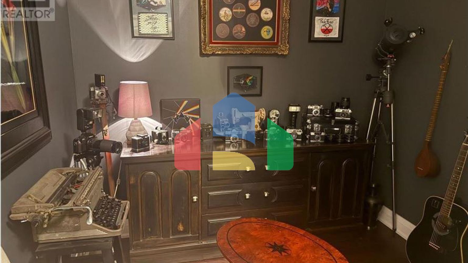 Residential - Condo/Apartment - Vaughan, Canada - Canada