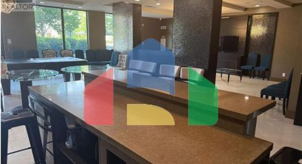 Residential - Condo/Apartment - Vaughan, Canada - Canada