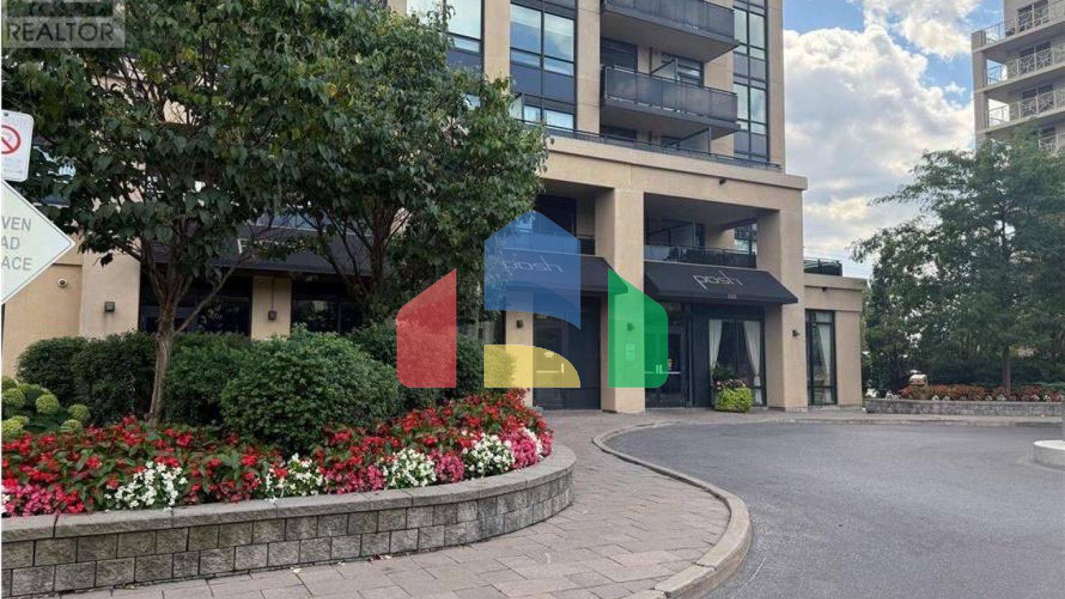 Residential - Condo/Apartment - Vaughan, Canada - Canada