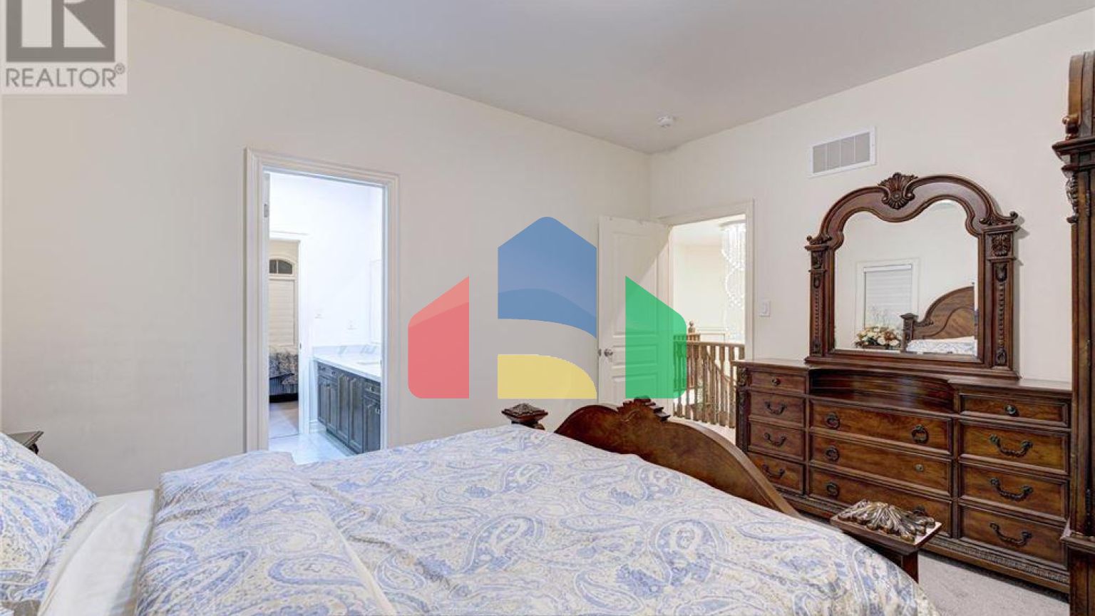 Residential - Single Family Home - Vaughan, Canada - Canada