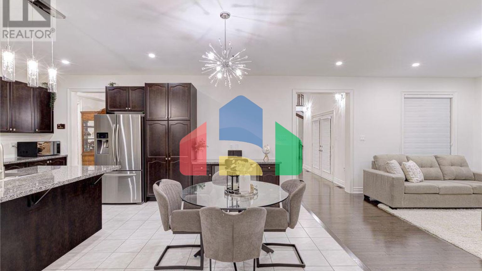 Residential - Single Family Home - Vaughan, Canada - Canada