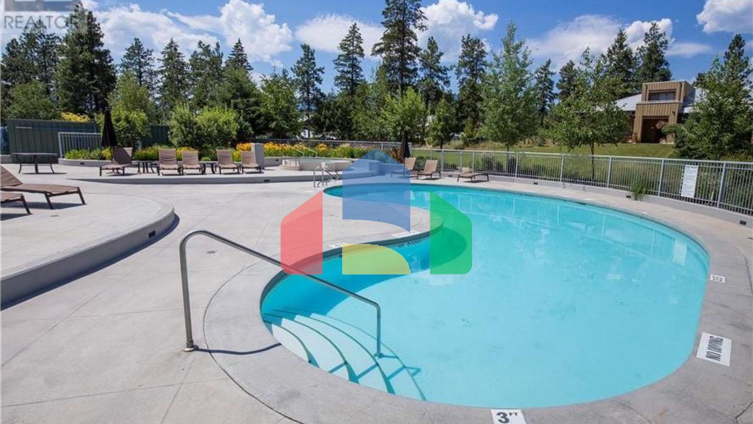 Residential - Single Family Home - Vernon, Canada - Canada