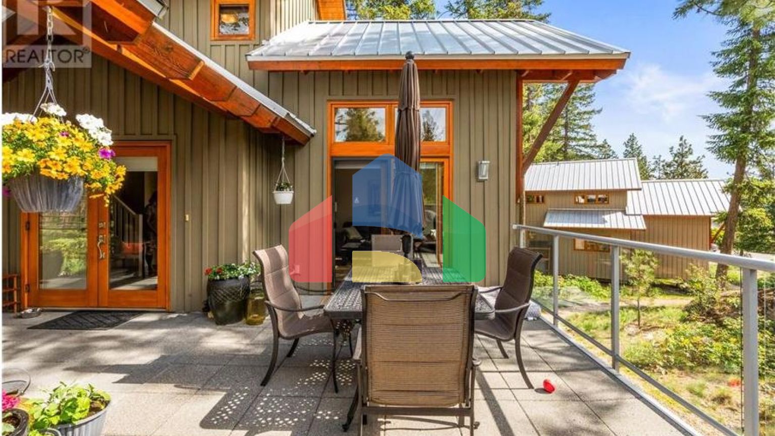 Residential - Single Family Home - Vernon, Canada - Canada