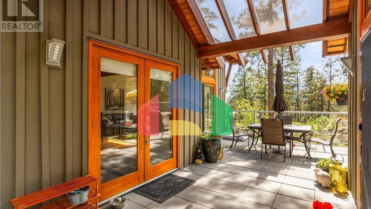 Residential - Single Family Home - Vernon, Canada - Canada