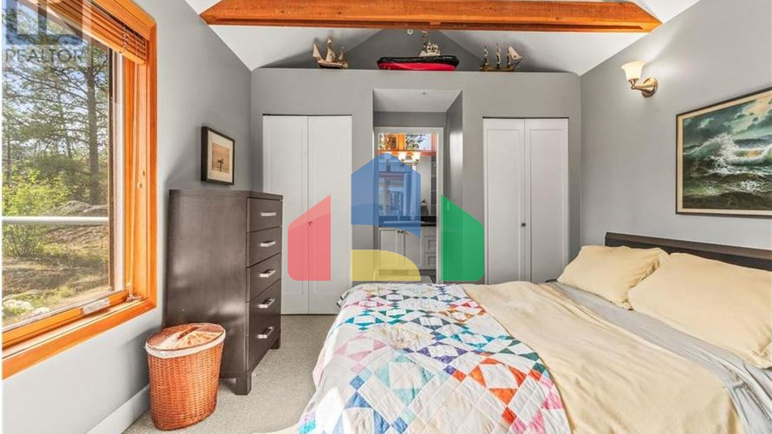 Residential - Single Family Home - Vernon, Canada - Canada