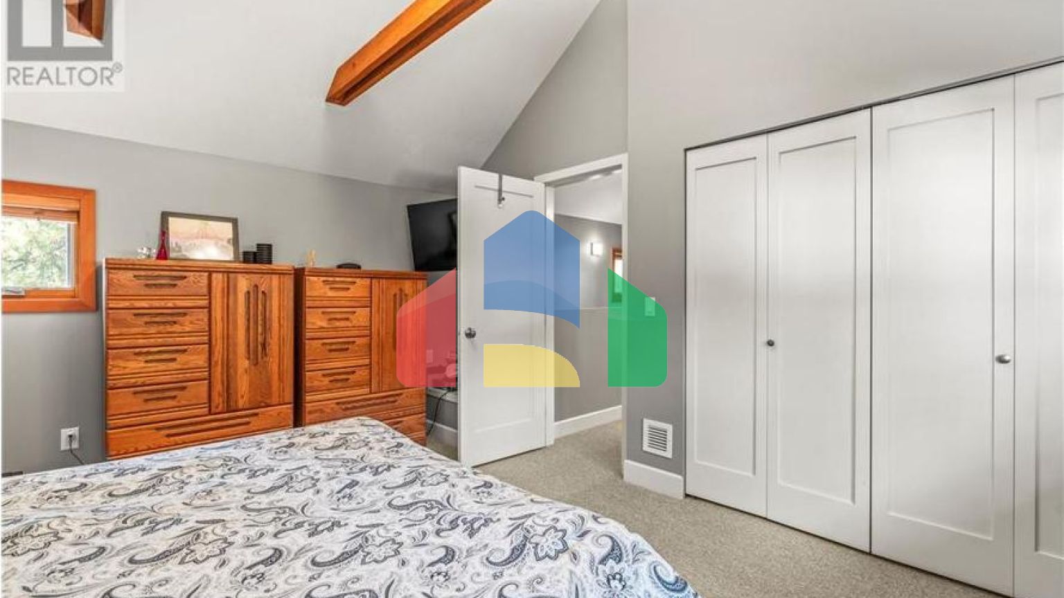 Residential - Single Family Home - Vernon, Canada - Canada