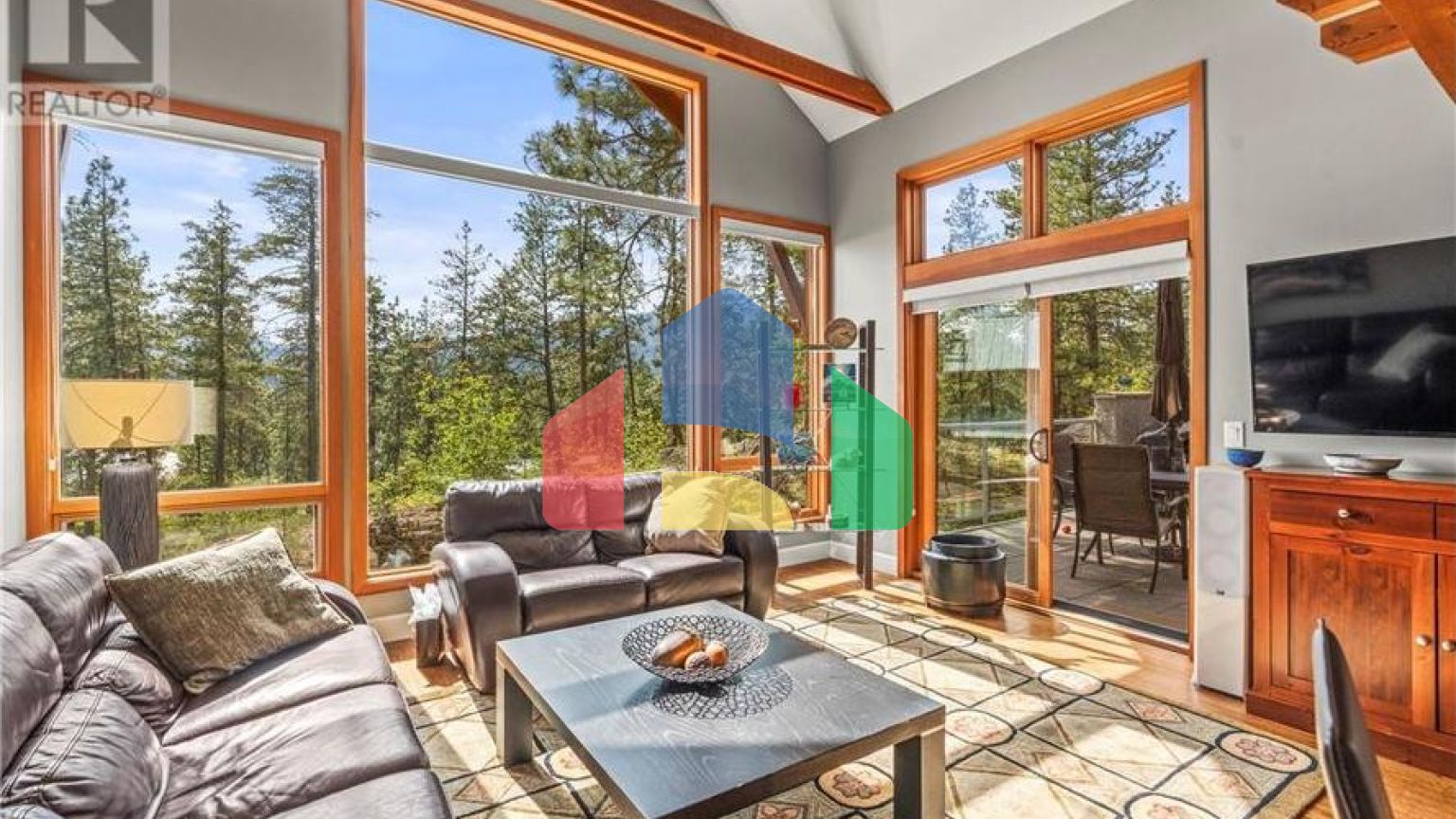 Residential - Single Family Home - Vernon, Canada - Canada