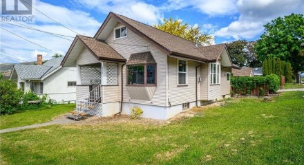 Residential - Single Family Home - Vernon, Canada - Canada