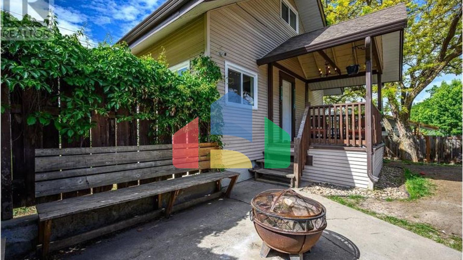 Residential - Single Family Home - Vernon, Canada - Canada