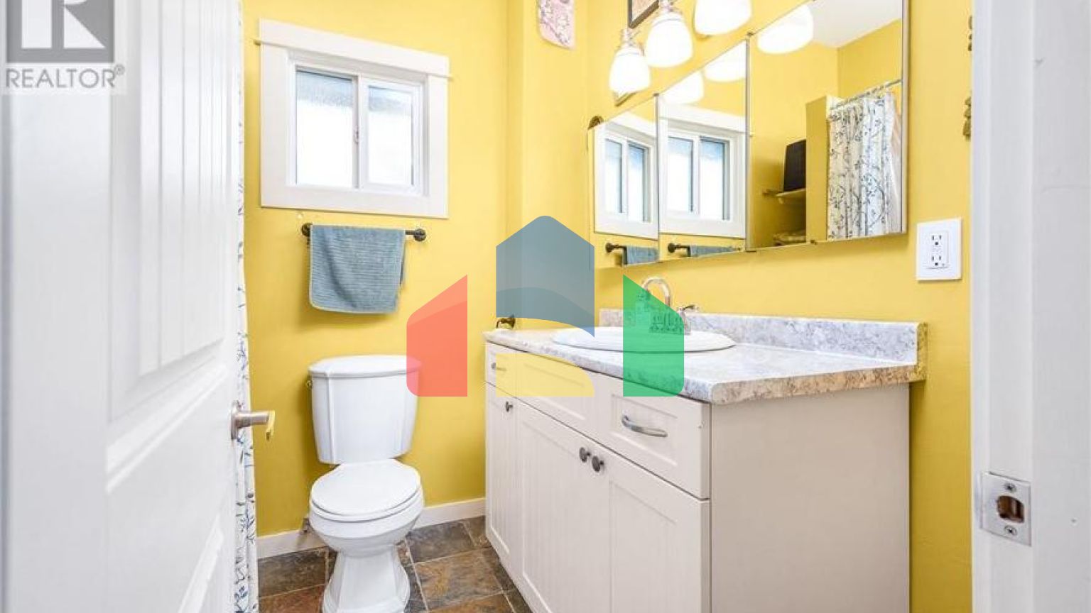 Residential - Single Family Home - Vernon, Canada - Canada