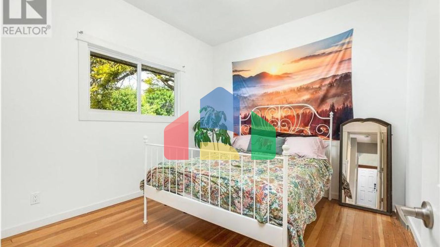 Residential - Single Family Home - Vernon, Canada - Canada