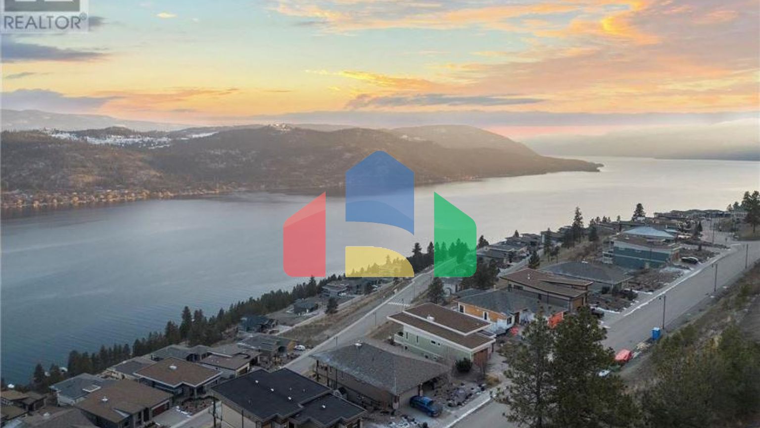 Residential - Single Family Home - Vernon, Canada - Canada