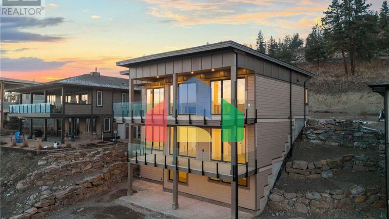 Residential - Single Family Home - Vernon, Canada - Canada