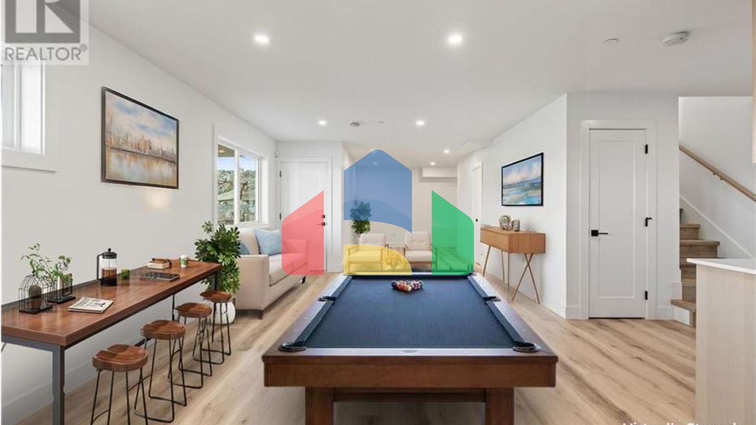 Residential - Single Family Home - Vernon, Canada - Canada