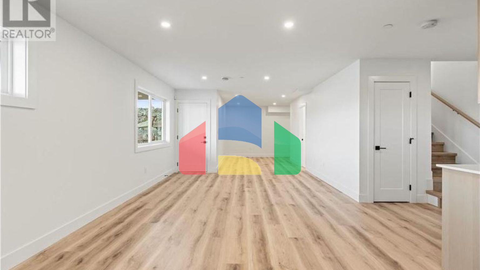 Residential - Single Family Home - Vernon, Canada - Canada