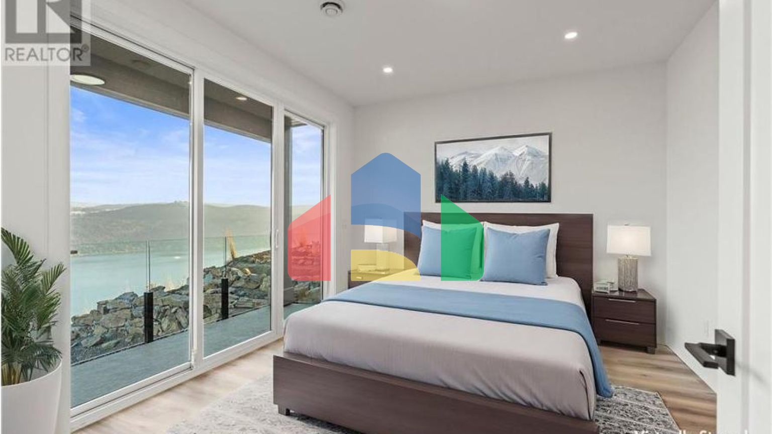 Residential - Single Family Home - Vernon, Canada - Canada