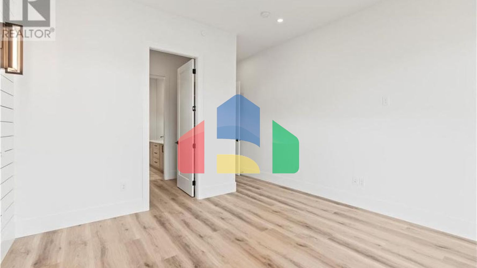 Residential - Single Family Home - Vernon, Canada - Canada