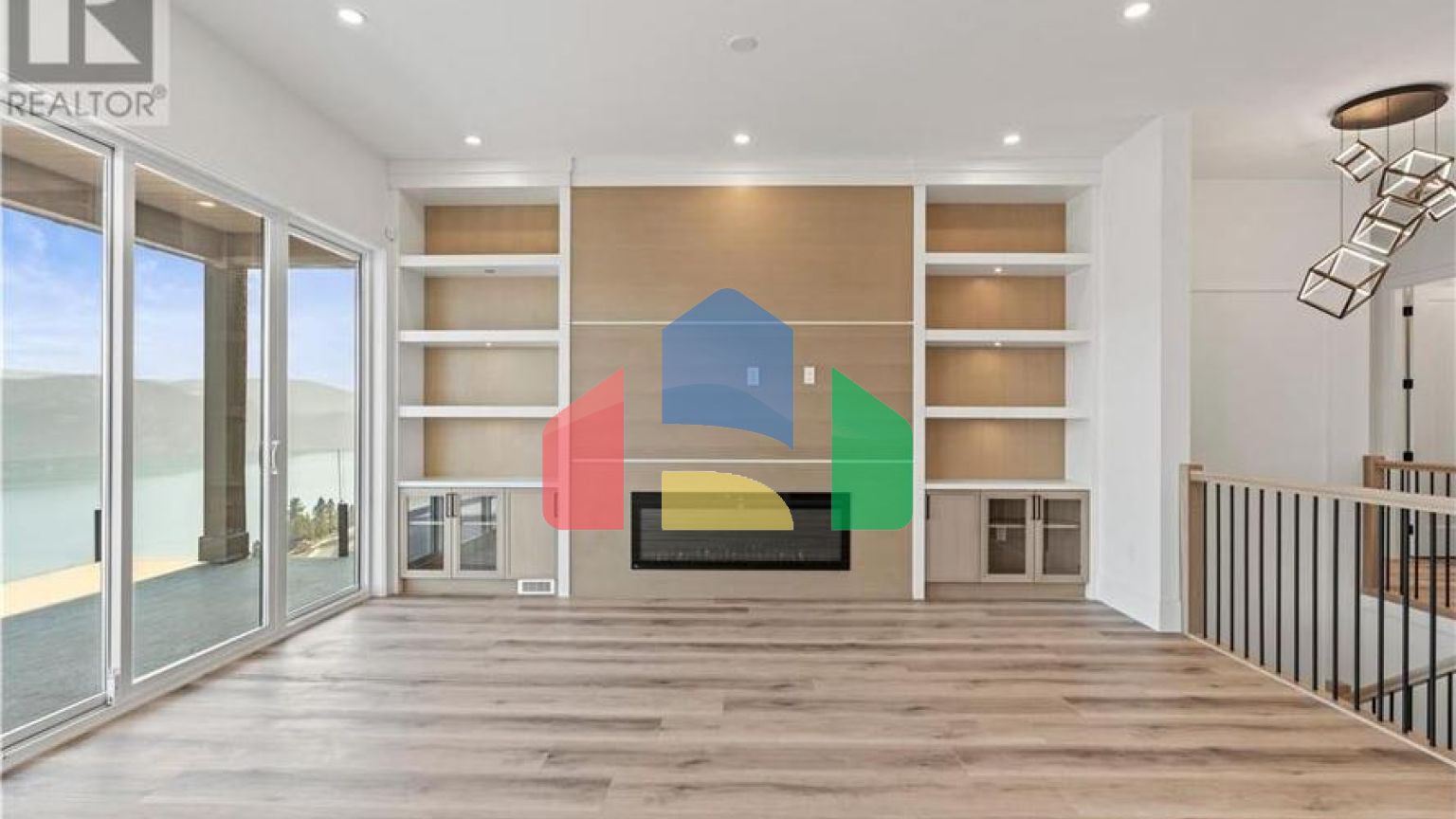 Residential - Single Family Home - Vernon, Canada - Canada