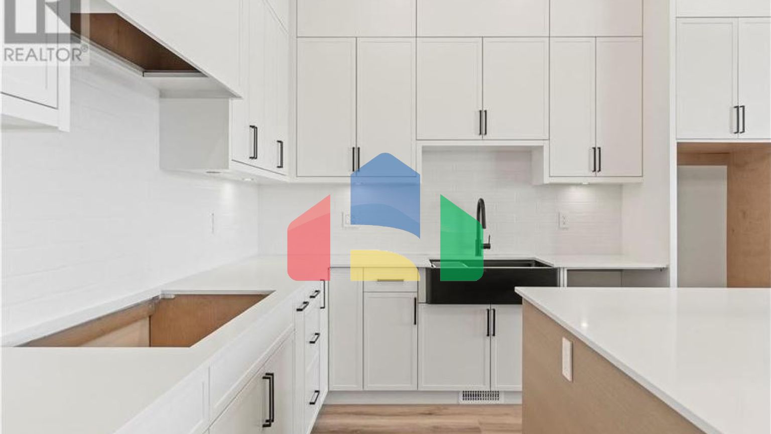 Residential - Single Family Home - Vernon, Canada - Canada