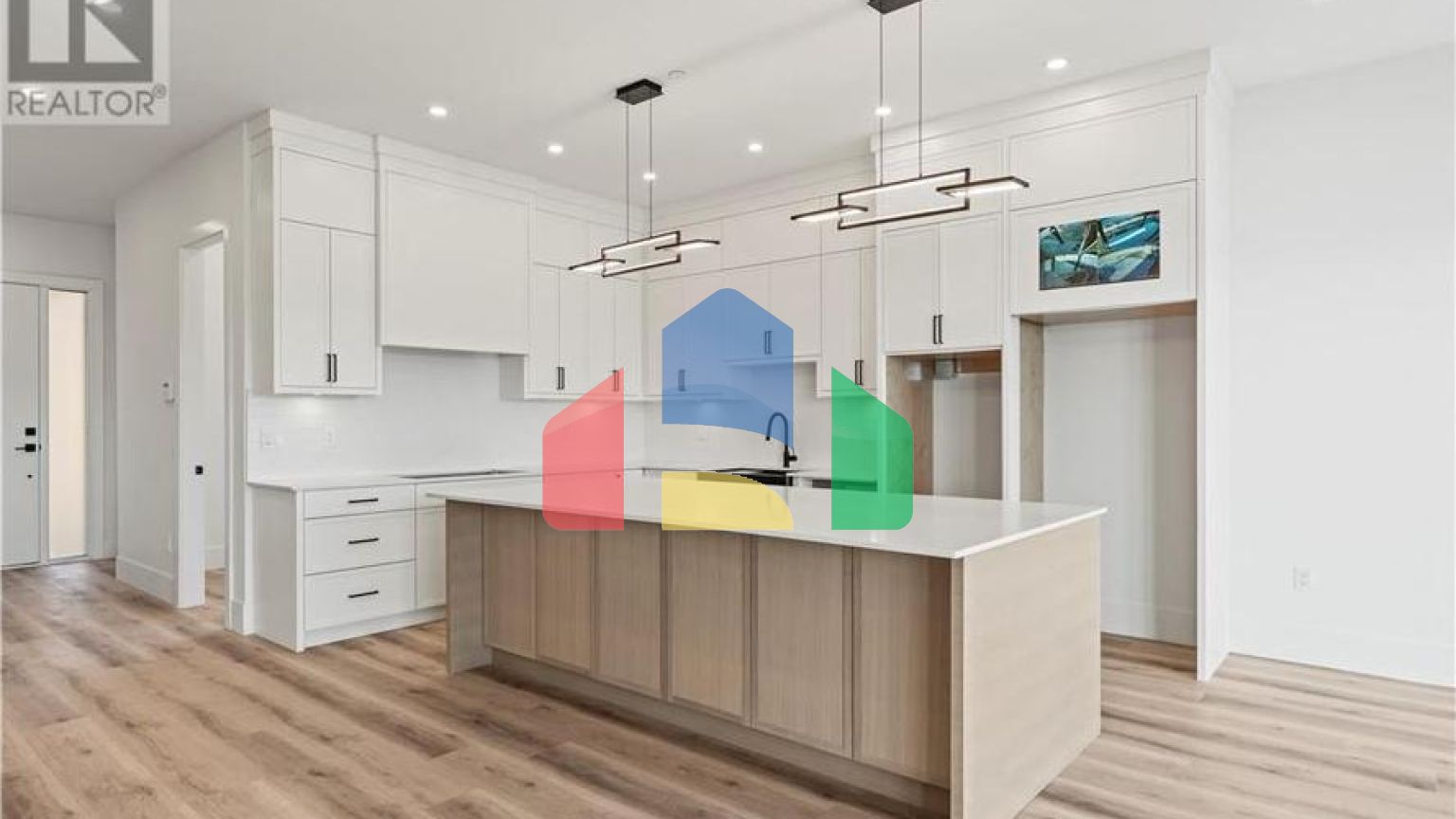 Residential - Single Family Home - Vernon, Canada - Canada