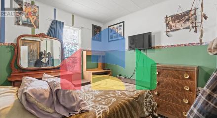 Residential - Single Family Home - Vernon, Canada - Canada