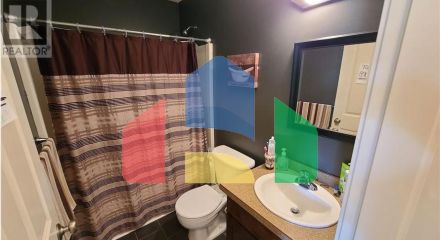 Residential - Single Family Home - Vernon, Canada - Canada