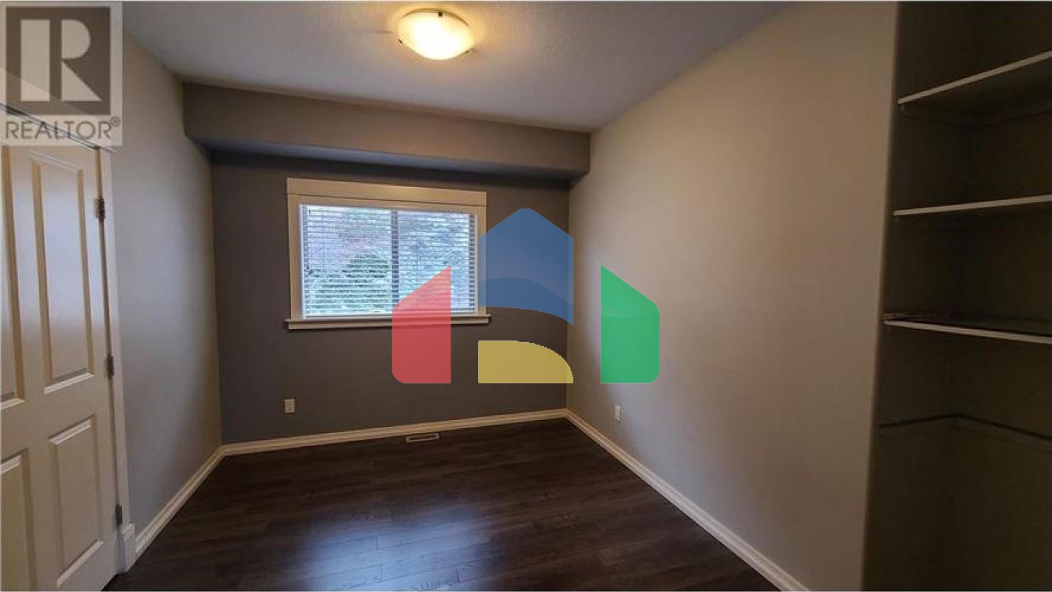 Residential - Single Family Home - Vernon, Canada - Canada