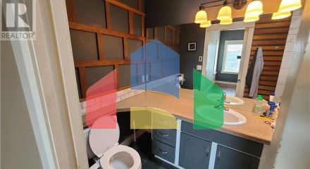 Residential - Single Family Home - Vernon, Canada - Canada