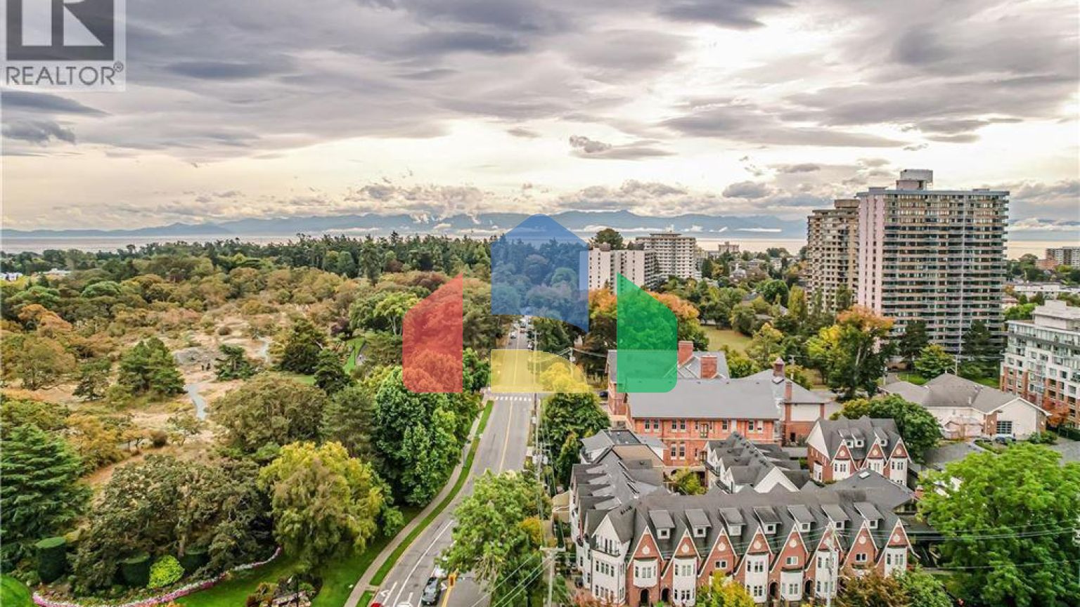 Residential - Townhouse - Victoria, Canada - Canada