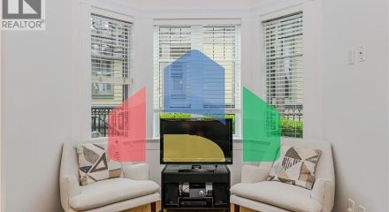 Residential - Townhouse - Victoria, Canada - Canada