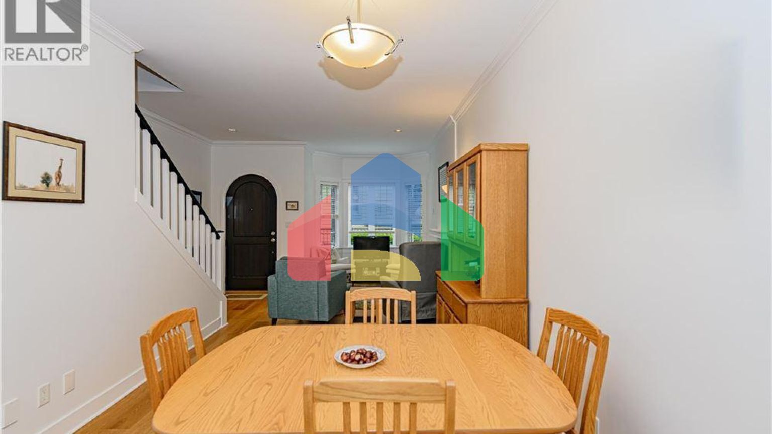 Residential - Townhouse - Victoria, Canada - Canada