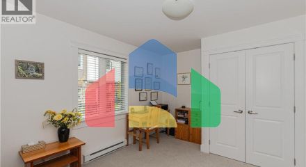 Residential - Townhouse - Victoria, Canada - Canada