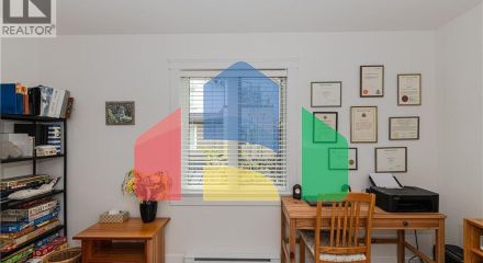 Residential - Townhouse - Victoria, Canada - Canada