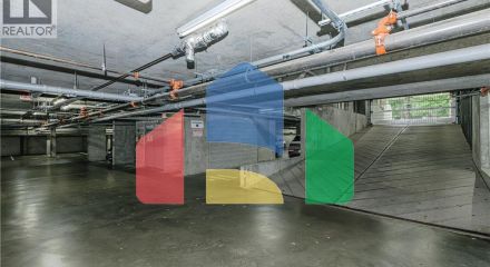 Residential - Townhouse - Victoria, Canada - Canada