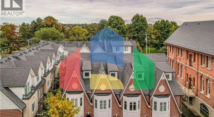 Residential - Townhouse - Victoria, Canada - Canada