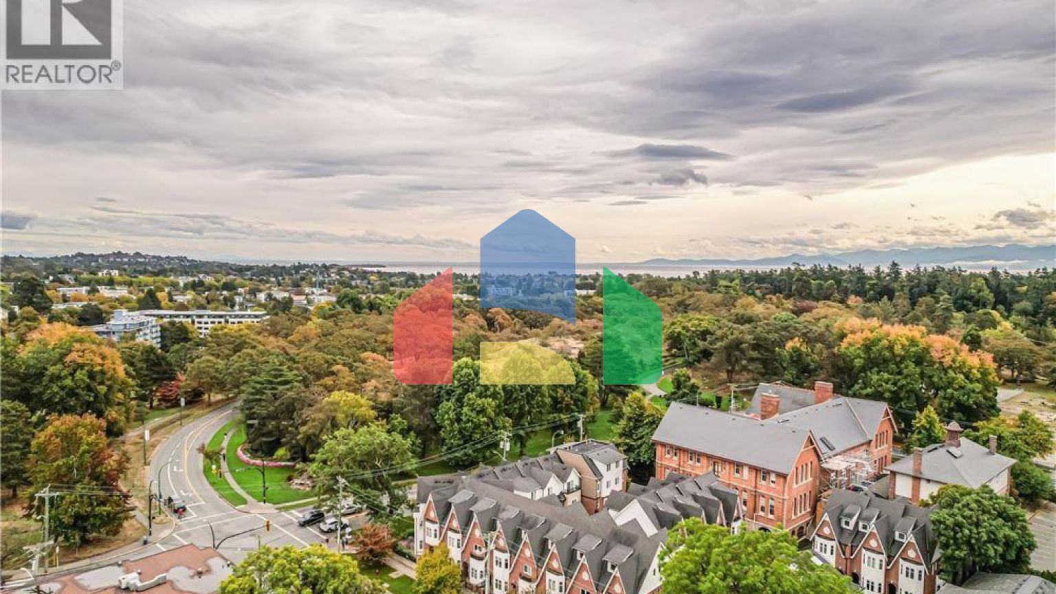 Residential - Townhouse - Victoria, Canada - Canada