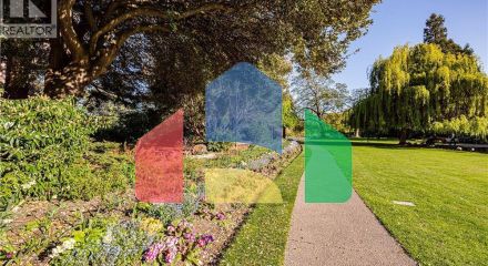 Residential - Townhouse - Victoria, Canada - Canada